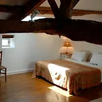Oda ve Kahvaltı D'hotes La Bastide Des Tremieres
