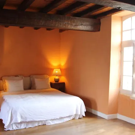 D'hotes La Bastide Des Tremieres Bed & Breakfast 4*