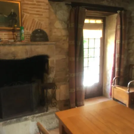 Bed & Breakfast D'hotes La Bastide Des Tremieres 4*
